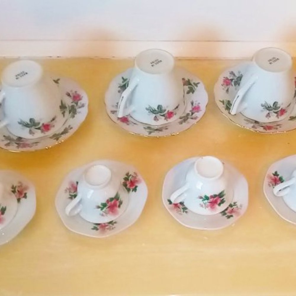 Porcelain Tea Set